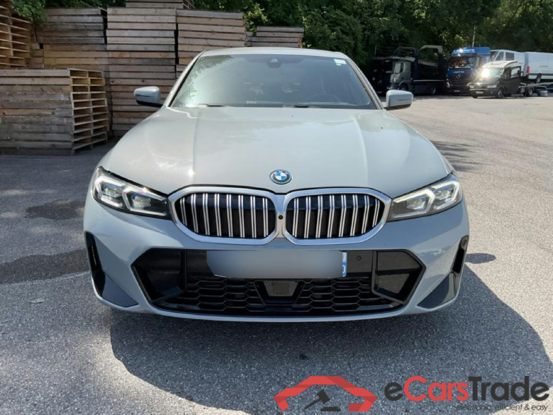 BMW 330 3er - 330e xDrive M Sport (EURO 6e) SOH 100% 2.0 Plugin Hybrid (Benzin) 184hp xDrive