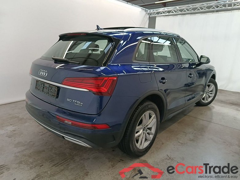 AUDI Q5 - 2021 50 TFSIe Quattro PHEV S tronic 5d #4