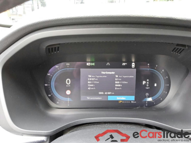 Volvo XC60 (03.2017->) DE - SUV5 B4 (Benzin) 2WD EU6d, Momentum Pro Mild-Hybrid, (Facelift) 2021 - 2022 #6