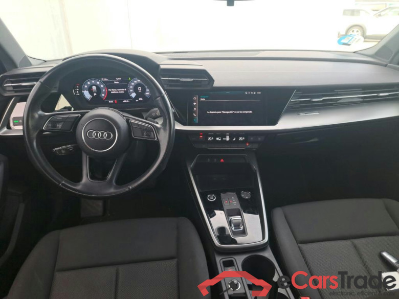 AUDI A3 / 2020 / 5P / berlina con portón Sportback 30 TFSI 81kW (110CV) S tronic #3