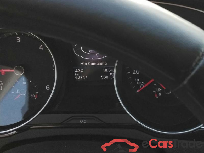 VOLKSWAGEN PASSAT / 2019 / 5P / STATION WAGON VAR. 2.0TDI SCR EVO 110KW BUSINESS DSG #4