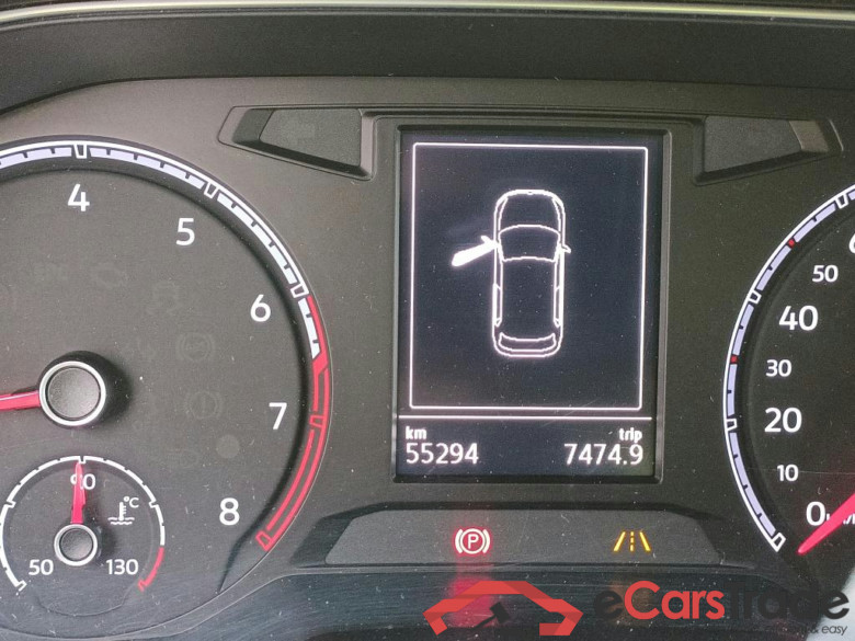 VOLKSWAGEN T-Roc / 2017 / 5P / todoterreno Advance 1.0 TSI 85kW (115CV) #5