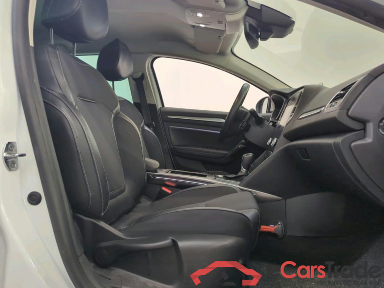 Renault Mégane Estate TCe 140 EDC Intens 5d #3