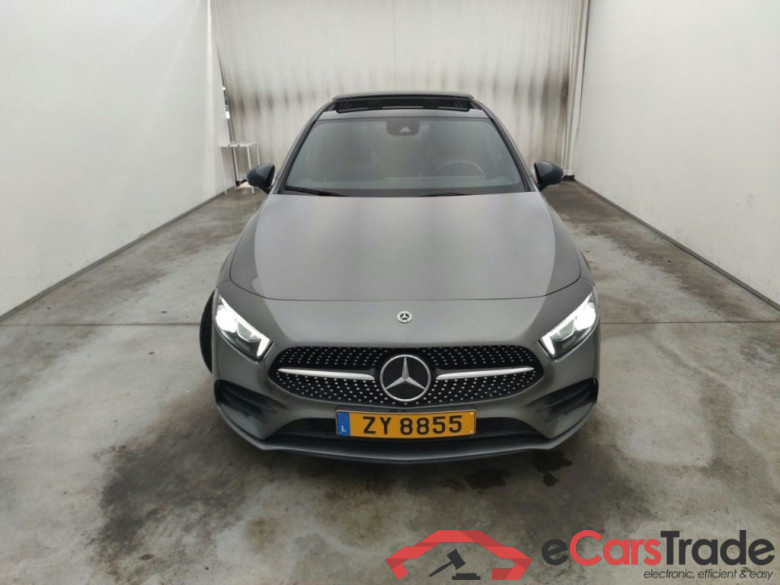 MERCEDES CLASSE A DIESEL (W177) A 200 d 150 (EU6AP) 5d #1