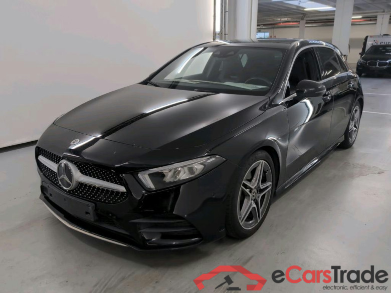 Mercedes A 180 AMG Night Aut. Pano LED Widescreen Ambient Navi 1/2 Sport-Leather-Alcantara KeylessGo Camera Klima PDC ... #1