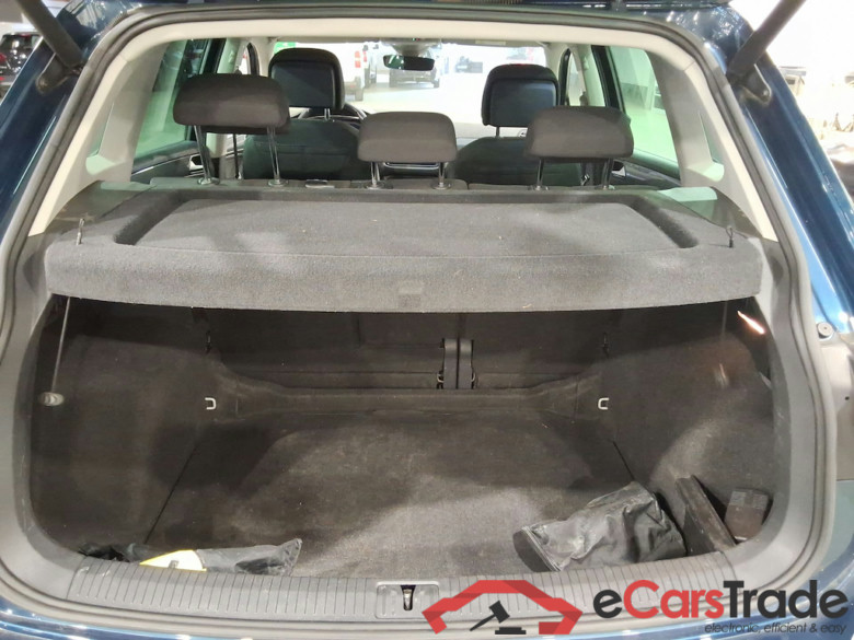 VOLKSWAGEN TIGUAN 1.5 TSI 96KW LIFE #3