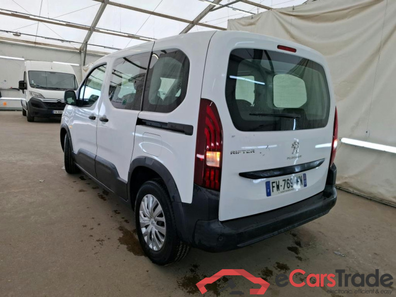 Rifter Active L1 1.2 PureTech 110 CV #2