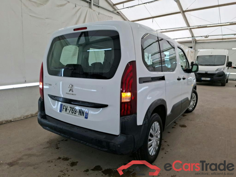 Rifter Active L1 1.2 PureTech 110 CV #3