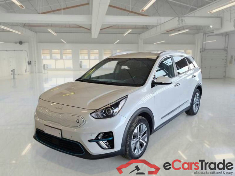 KIA NIRO / 2019 / 5P / BERLINA E-NIRO 64 KWH STYLE #1