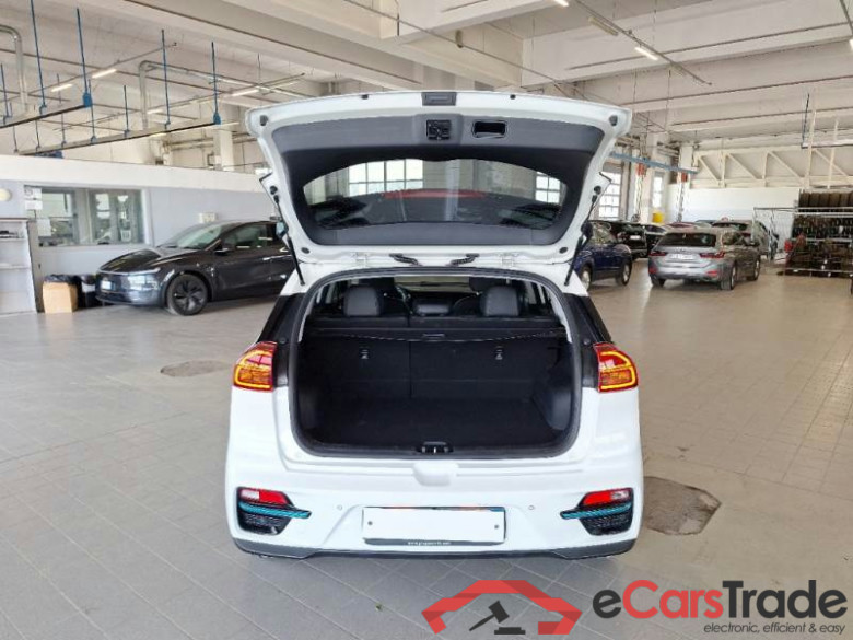 KIA NIRO / 2019 / 5P / BERLINA E-NIRO 64 KWH STYLE #5