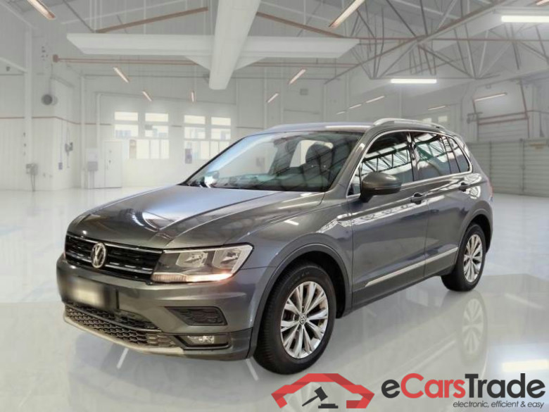VOLKSWAGEN TIGUAN / 2016 / 5P / SUV 2.0 TDI SCR 110KW BUSINESS BMT DSG