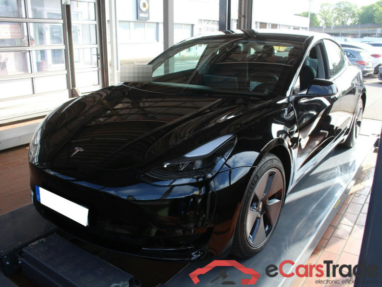 TESLA Model 3 Standard Reichweite Plus Hinterradantrieb 4d 239kW