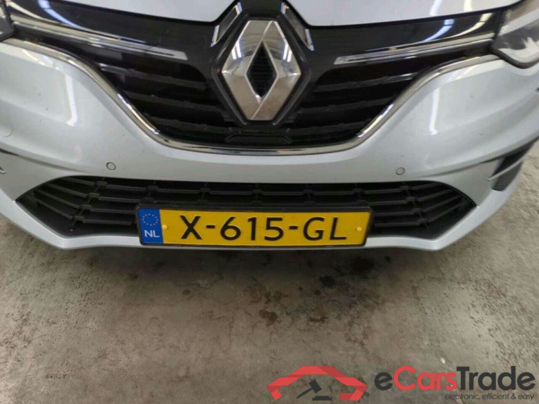 RENAULT Mégane Estate 1.3 TCe140 Equilibre #4