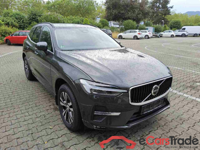 Volvo XC60 (03.2017->) DE - SUV5 B4 (Benzin) 2WD EU6d, Momentum Pro Mild-Hybrid, (Facelift) 2021 - 2022 #2