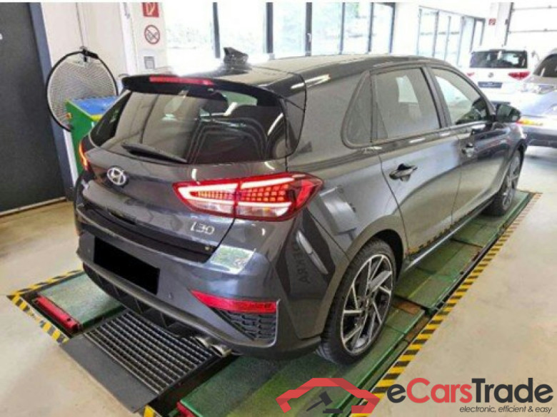 Hyundai i30 (PD)(01.2017->) DE - LimS5 1.5 T-GDI Mild-Hybrid EU6d, N Line (OPF), (Facelift) 2021 - 2024 #2