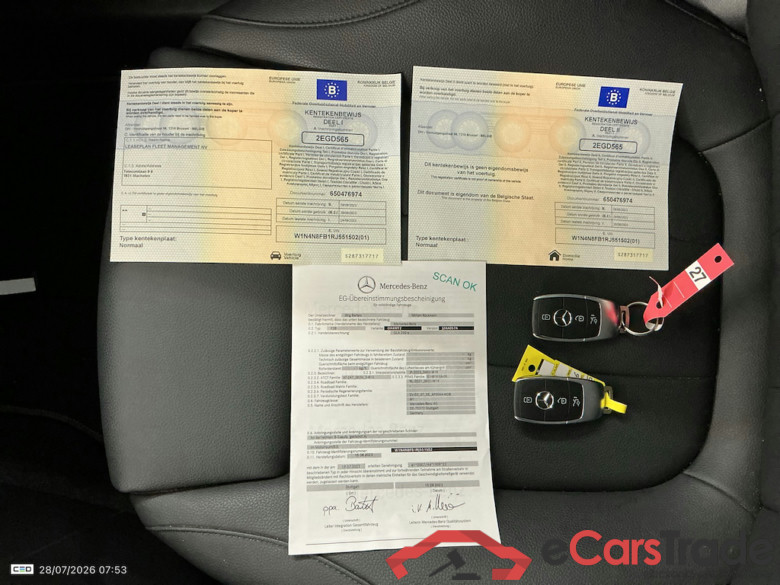 MERCEDES-BENZ GLA 1.3 GLA 250 E DCT LUXURY LINE #6