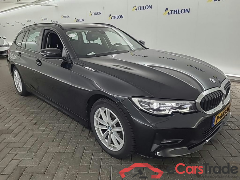 BMW 3-serie Touring 320iA Business Edition 5D 135kW #2