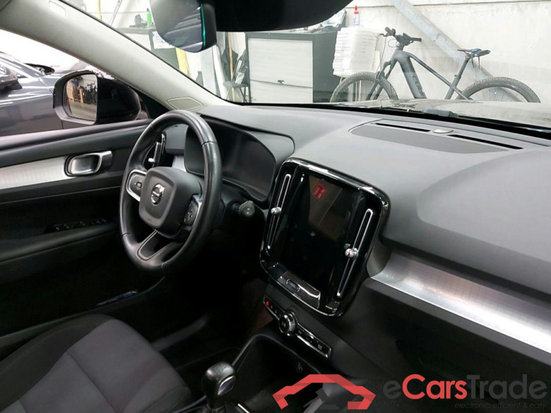 Volvo XC40 1.5 T3 LED Virtual ACC Navi KeylessGo Klima PDC ... #5