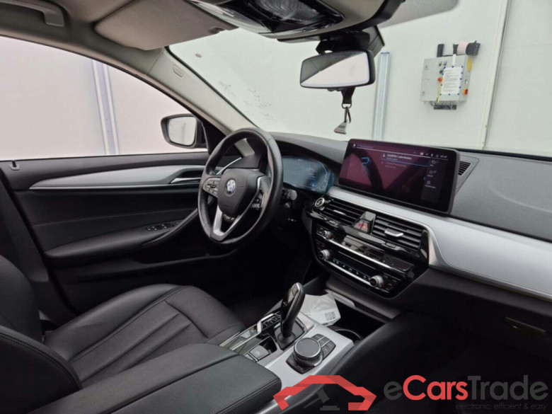BMW 5-SERIE TOURING 530E #3