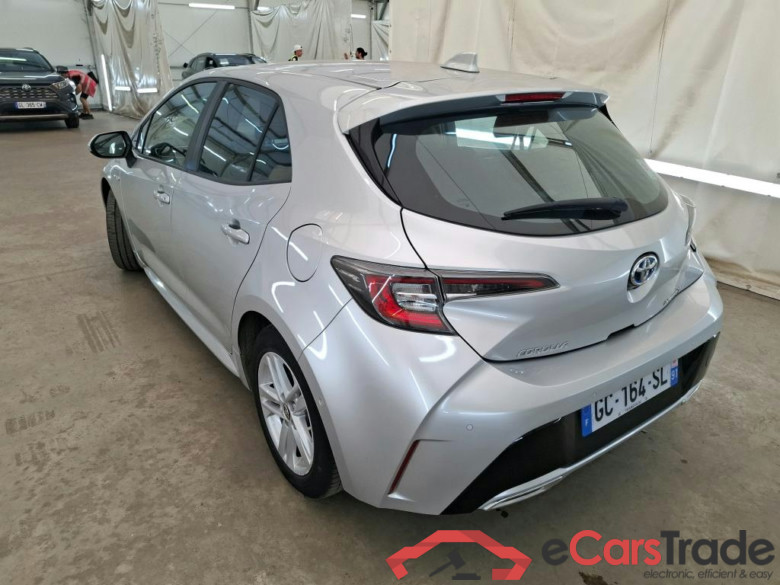 TOYOTA Corolla / 2018 / 5P / Berline Hybride 184h Dynamic Business Stage Acad #2