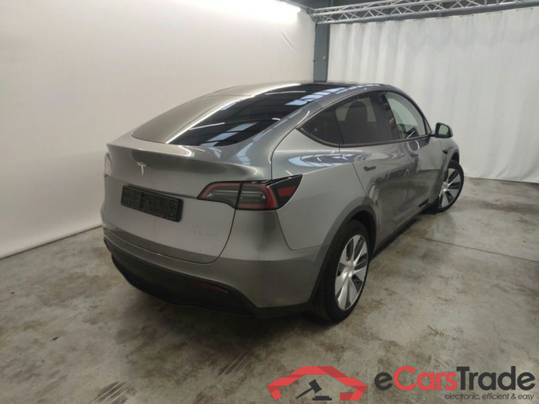 Tesla Model Y Long-Range Dual Motor AWD 5d #2