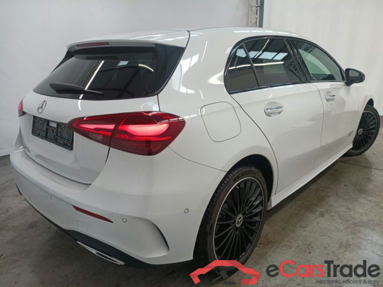 MERCEDES CLASSE A (W177) A 250e 160hp PHEV AMG Line 5d #2