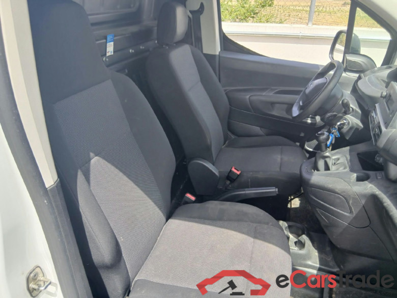 PEUGEOT Partner / 2018 / 3P / furgón derivado de turismo Pro Standard 600kg BlueHDi 73kW (AC) #6