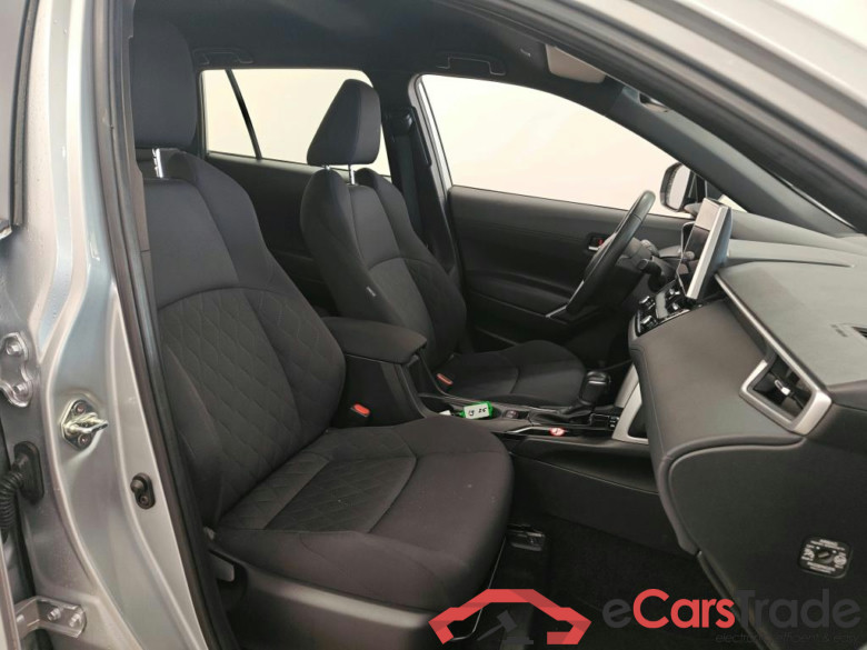 Toyota Corolla Cross 2.0 High Power Hybrid Active Automaat 5d #3