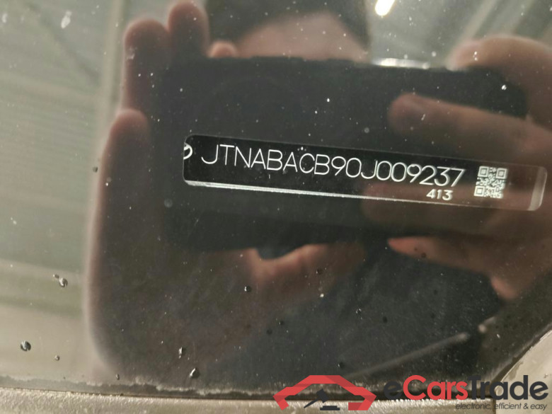 Toyota Corolla Cross 2.0 High Power Hybrid Active Automaat 5d #6