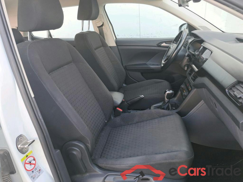 VOLKSWAGEN T-Cross / 2018 / 5P / todoterreno Advance 1.0 TSI 81kW (110CV) DSG (AC) #6