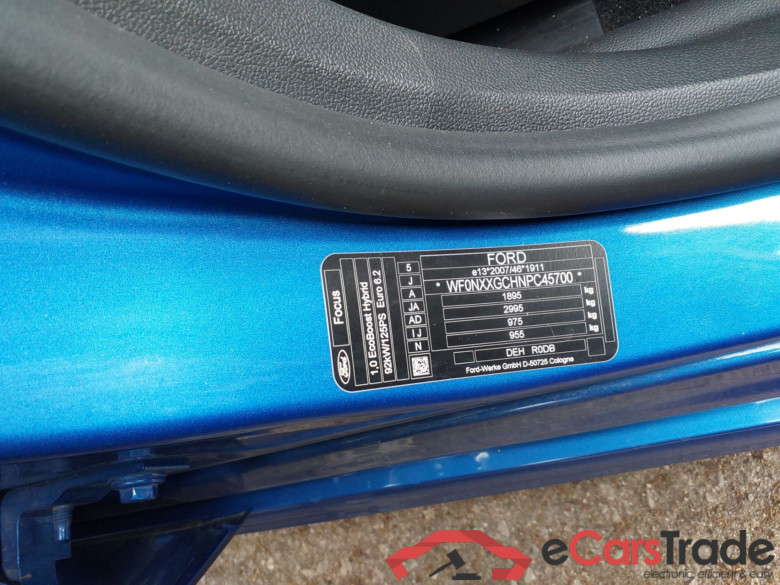 FORD Focus 1.0 EcoBoost 125 ST Line #5