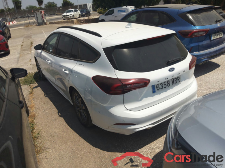 FORD Focus SPORTBREAK 1.0 Ecoboost MHEV 114KW (155CV) Automát ST Line(Winterpack) #1
