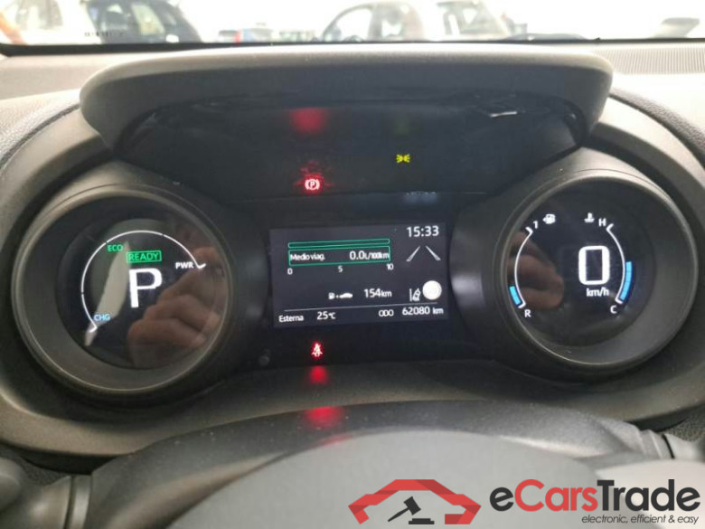 TOYOTA YARIS / 2020 / 5P / BERLINA HYBRID TREND MY21 #4