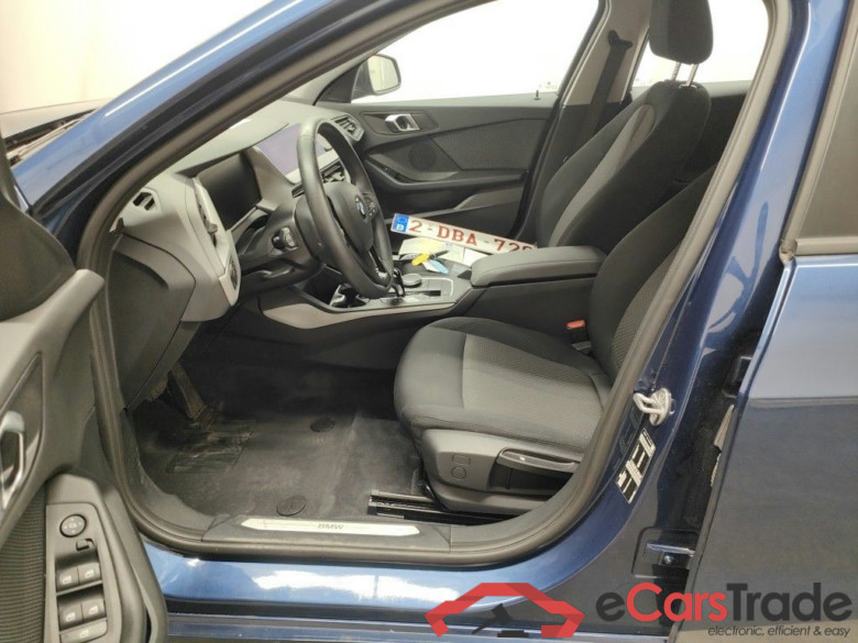 BMW 1 Reeks Hatch 116iA (80 kW) 5d #3