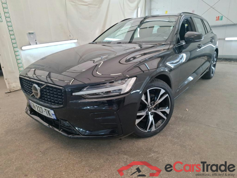 VOLVO V60 / 2018 / 5P / Break B4 197 Geartronic 8 Plus Dark