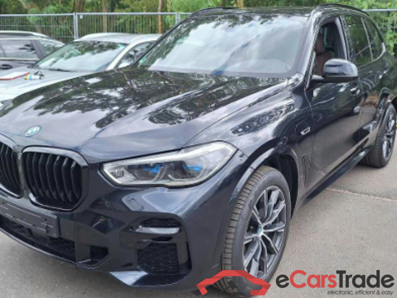 X5 xDrive 45 e M Sport 3.0 290KW AT8 E6d