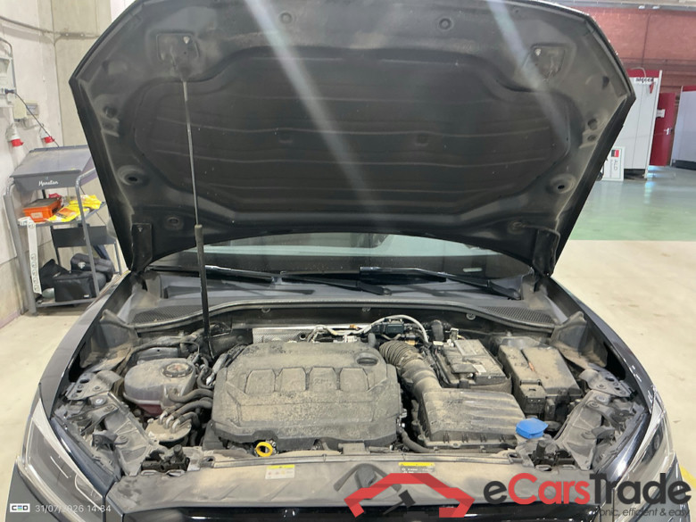 AUDI Q2 2.0 30 TDI S LINE #6