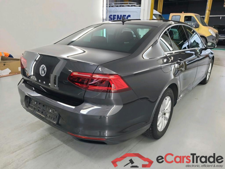 VOLKSWAGEN PASSAT DIESEL - 2019 1.6 TDi SCR Style Business DSG #4