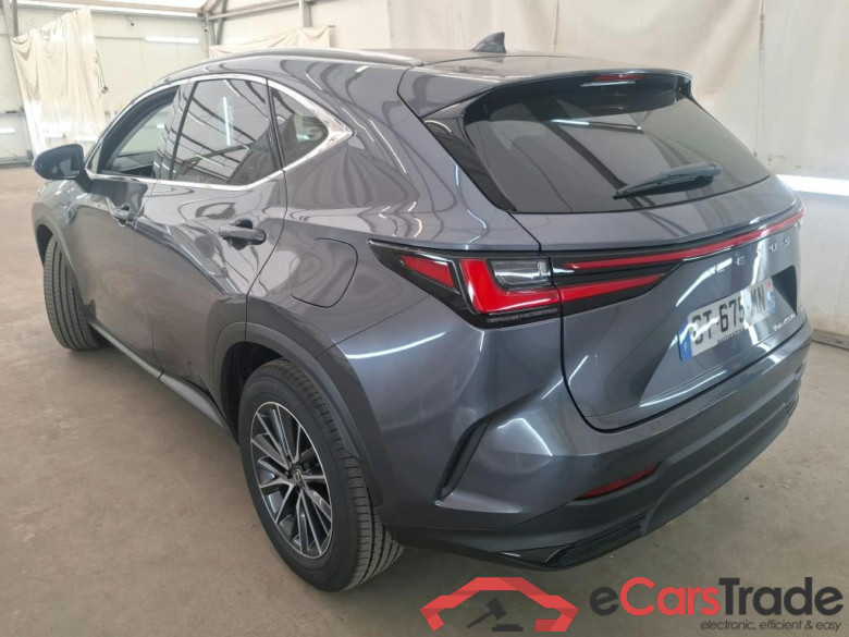 LEXUS NX / 2021 / 5P / SUV 450H+ 4WD Luxe #1