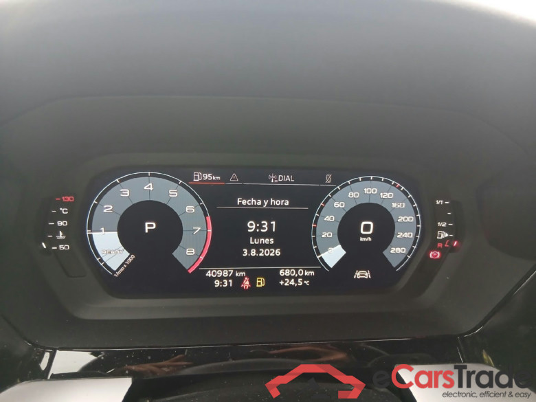 AUDI A3 / 2020 / 5P / berlina con portón Sportback Advanced 30 TFSI 81kW S tronic #4