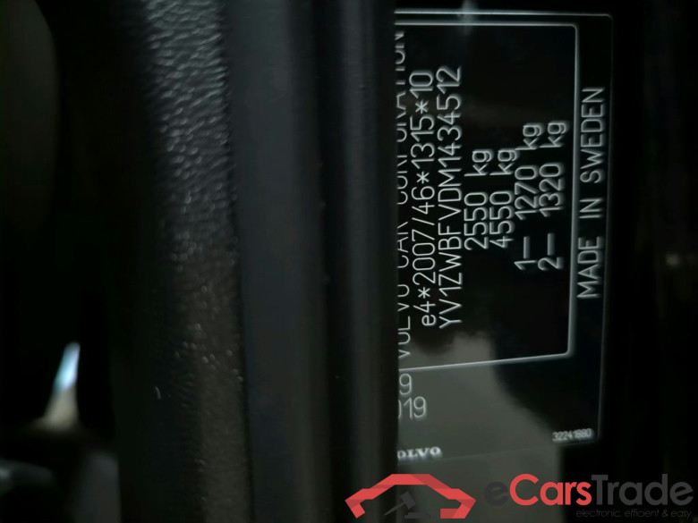 V60 Kombi Inscription Recharge Plug-In Hybrid AWD 2.0 T6 251KW AT8 E6d #5