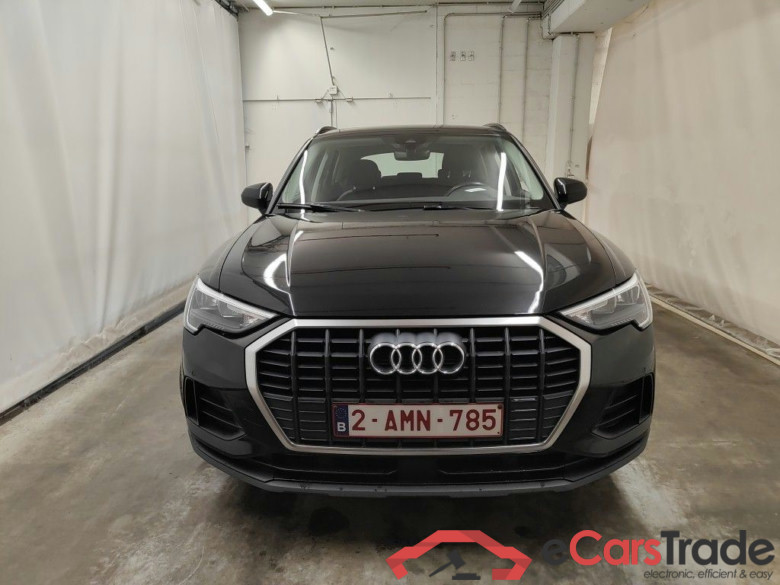 Audi Q3 35 TDI S Tronic Business Edition 5d #5