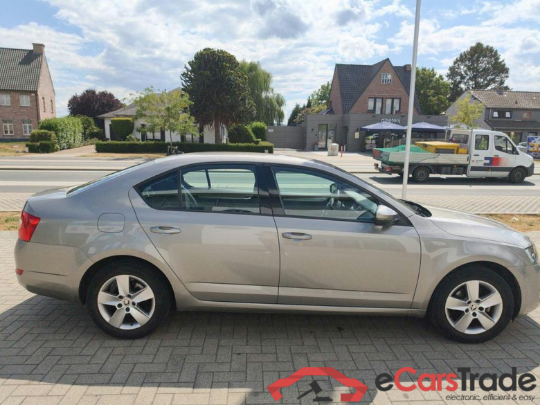 SKODA Octavia 1.2 TSI Ambition #5