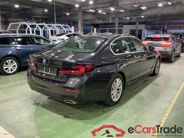 BMW 5 DIESEL - 2020 518 dA MHD #4