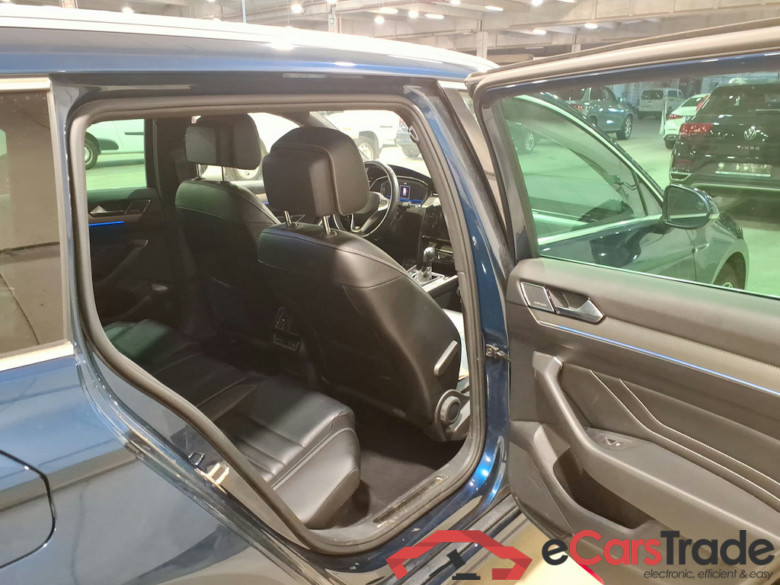VOLKSWAGEN PASSAT VARIANT 2.0 TDI SCR MSQ 110KW VARIANT ELEGANCE B #5
