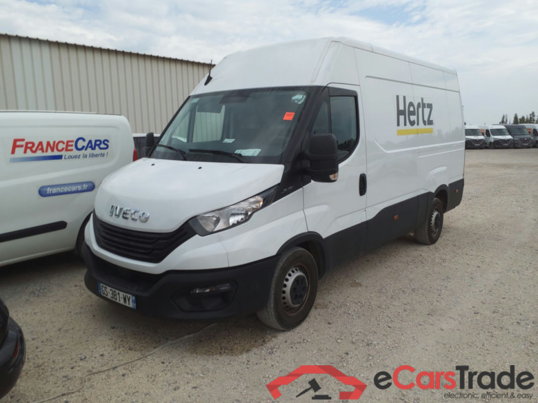 IVECO 35S IVECO 35S  14V 3,5T 136CV 3520L Q-LEAF 4X2 #1