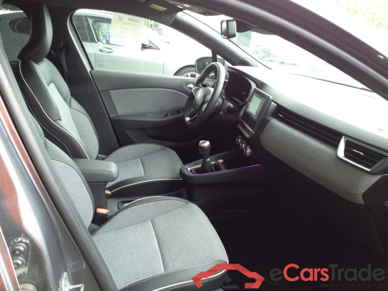 RENAULT Clio RENAULT Clio TCE 90 CV techno  BVM #5