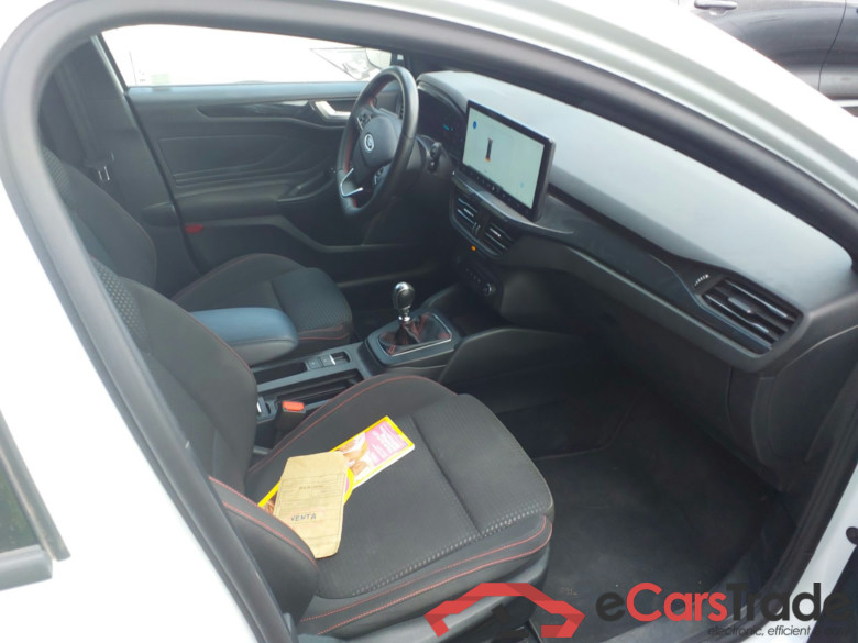 FORD FOCUS_SW SPORTBREAK 1.0 ECOBOOST 125CV MHEV 6 VELOCIDADES ST Line(Winterpack) #3
