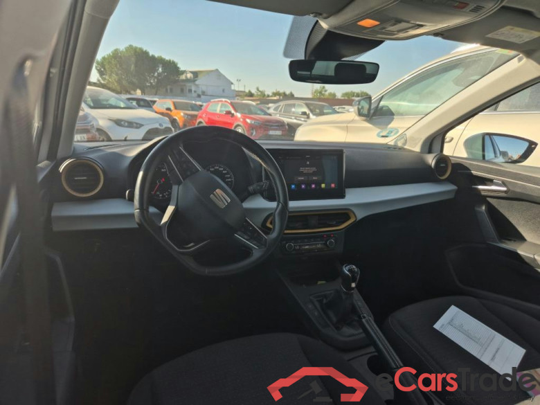 SEAT Ibiza / 2017 / 5P / berlina con portón 1.0 TSI 81kW (110CV) Style Plus (AC) #3