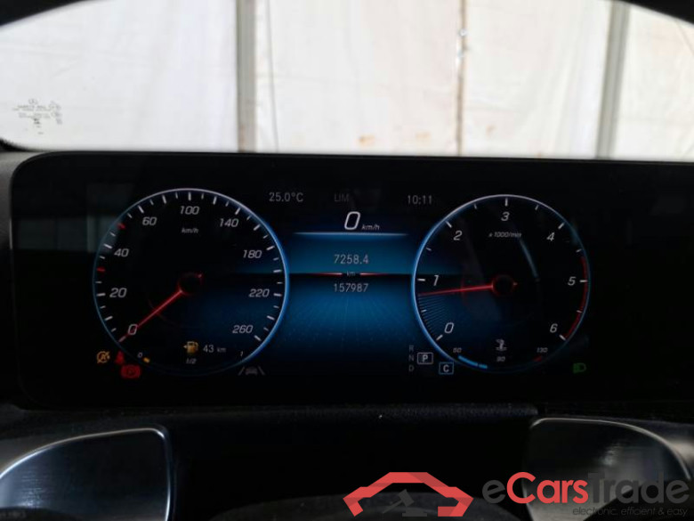 MERCEDES-BENZ GLB / 2019 / 5P / SUV GLB 200 D AUTOMATIC BUSINESS EXTRA #4